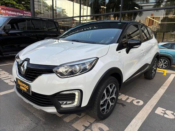 RENAULT CAPTUR 1.6 16V SCE FLEX BOSE X-TRONIC